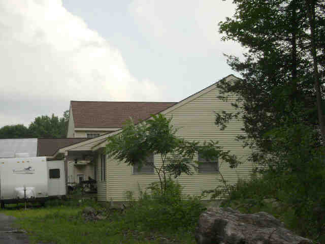 Building photograph for 37 THOMSON RD